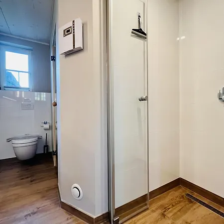Mee H R Zeit 07 Klein Stresow Ruegen By Ruyastay Holiday home Putbus