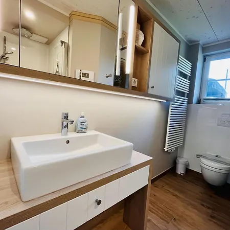 Holiday home Mee H R Zeit 07 Klein Stresow Ruegen By Ruyastay Putbus
